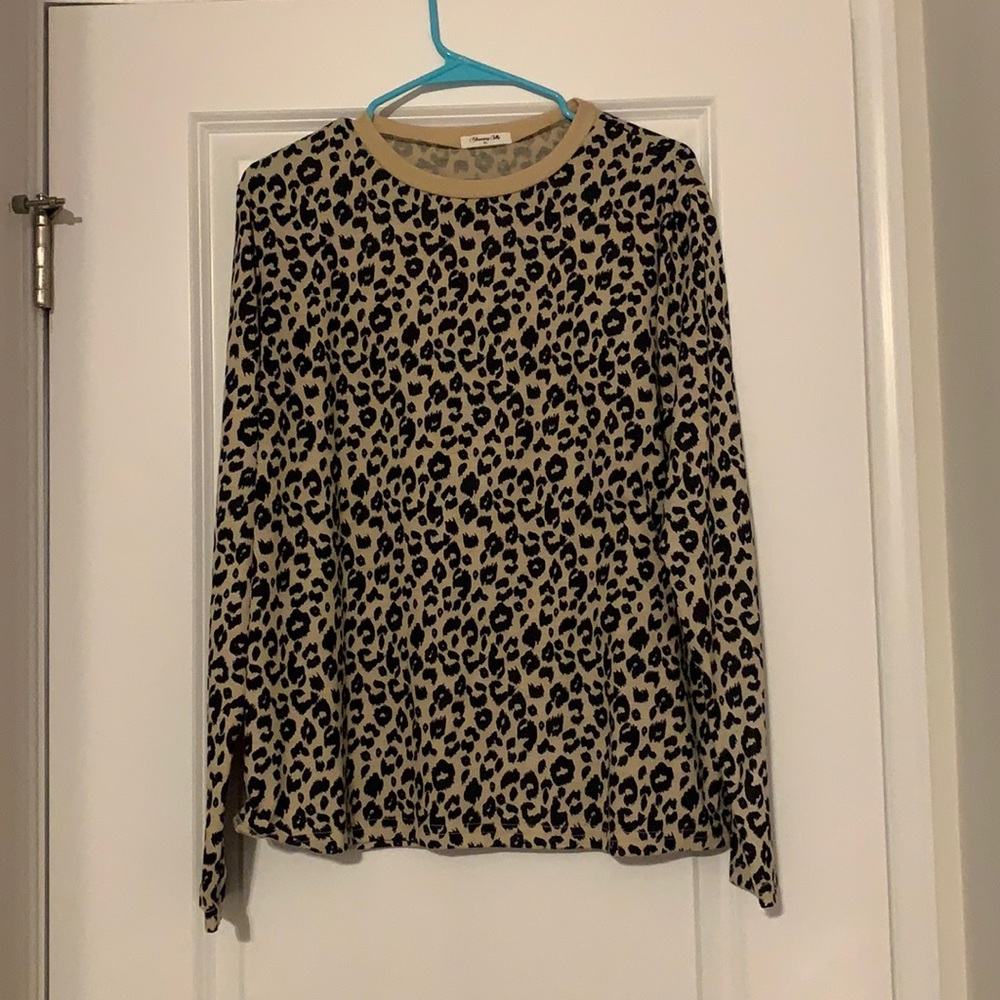 Long sleeve tan colored leopard shirt